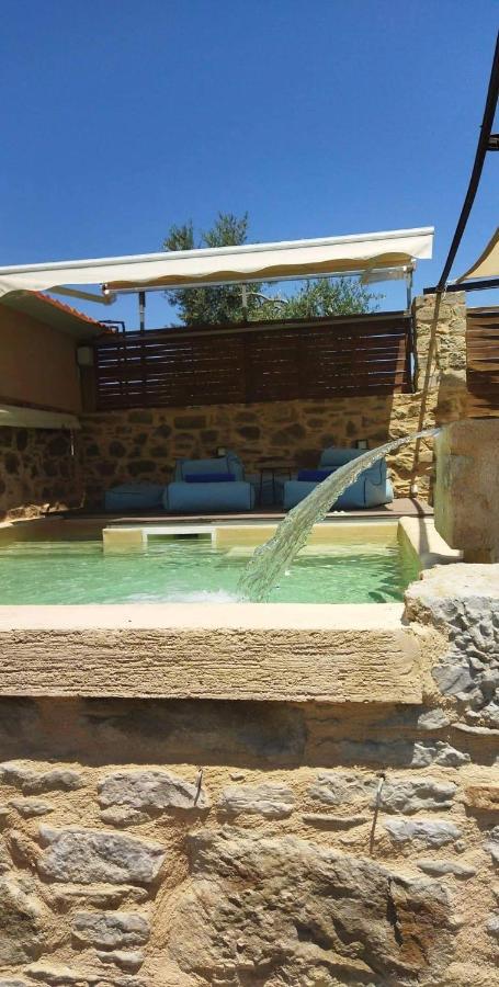 Περιβόλι Του Οδυσσέα Vila Volissos Exterior foto