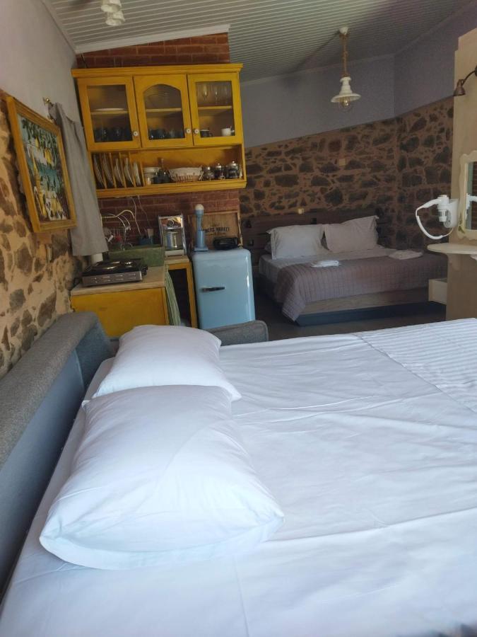 Περιβόλι Του Οδυσσέα Vila Volissos Exterior foto