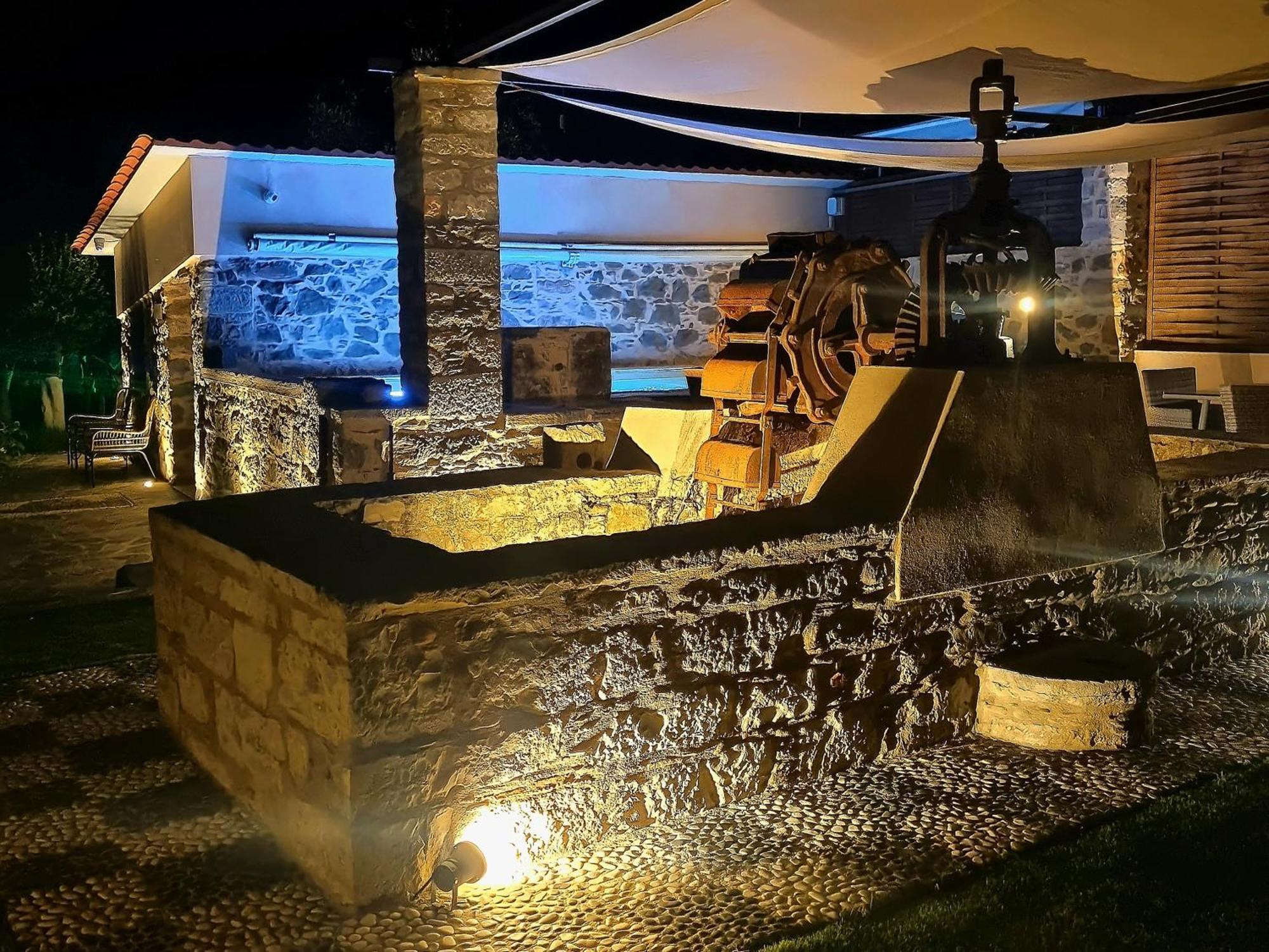 Περιβόλι Του Οδυσσέα Vila Volissos Exterior foto